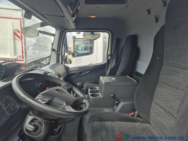 Mercedes-Benz Atego 1021 7m Koffer LBW 1.5t. nur 188549 KM - Furgonas sunkvežimis: foto 5 Mercedes-Benz Atego 1021 7m Koffer LBW 1.5t. nur 188549 KM - Furgonas sunkvežimis: foto 5