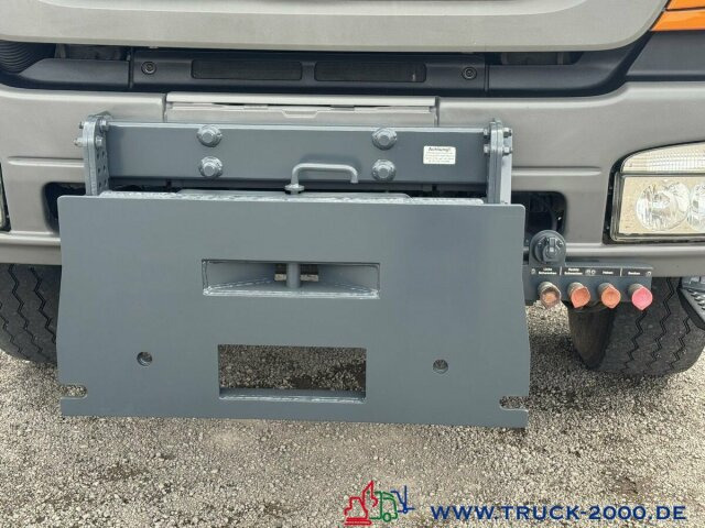 Mercedes-Benz Axor 2133 4x4 Kipper Kran Winterdienstausstat. - Savivartis sunkvežimis, Sunkvežimis su kranu: foto 2 Mercedes-Benz Axor 2133 4x4 Kipper Kran Winterdienstausstat. - Savivartis sunkvežimis, Sunkvežimis su kranu: foto 2