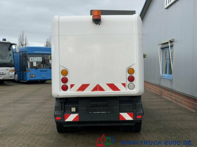 Ravo 540 3 Besensystem Sweeper + Sprühen 50 Km/h - Gatvių šlavimo mašina: foto 4 Ravo 540 3 Besensystem Sweeper + Sprühen 50 Km/h - Gatvių šlavimo mašina: foto 4