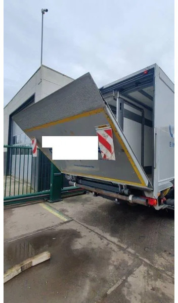 Dhollandia Laadklep / Achtersluitklep 2000 kg MBB / Palfinger / B.A.R. Cargolift - Hidraulinis liftas: foto 4 Dhollandia Laadklep / Achtersluitklep 2000 kg MBB / Palfinger / B.A.R. Cargolift - Hidraulinis liftas: foto 4