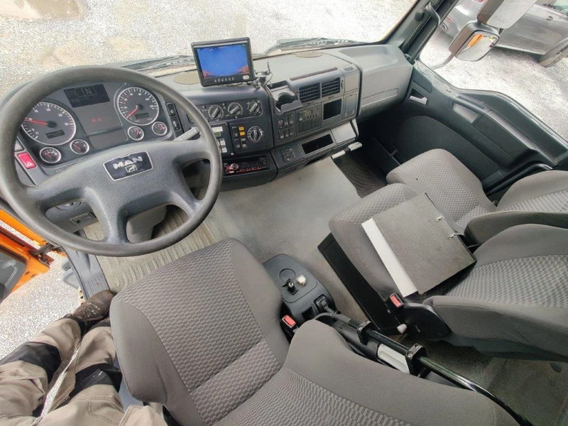 Šiukšliavežis MAN TGA 26.320 6x2 garbage truck ZOELLER: foto 6 Šiukšliavežis MAN TGA 26.320 6x2 garbage truck ZOELLER: foto 6