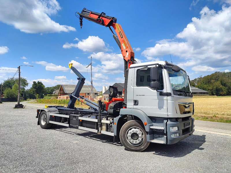 MAN TGM 18.290 4x2 Euro 6 + Crane Palfinger PK15500 - Hook-lift sunkvežimis, Sunkvežimis su kranu: foto 2 MAN TGM 18.290 4x2 Euro 6 + Crane Palfinger PK15500 - Hook-lift sunkvežimis, Sunkvežimis su kranu: foto 2
