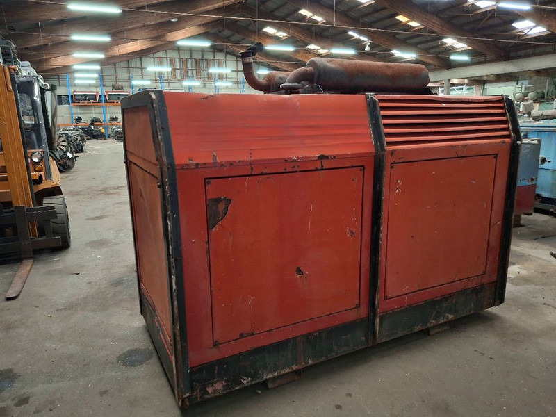 Deutz F6L912 - Atsarginės dalys: foto 3 Deutz F6L912 - Atsarginės dalys: foto 3