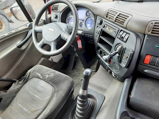 DAF CF75.360 MANUAL GEARBOX - Konteineris-vežimus/ Sukeisti kūną sunkvežimis: foto 5 DAF CF75.360 MANUAL GEARBOX - Konteineris-vežimus/ Sukeisti kūną sunkvežimis: foto 5