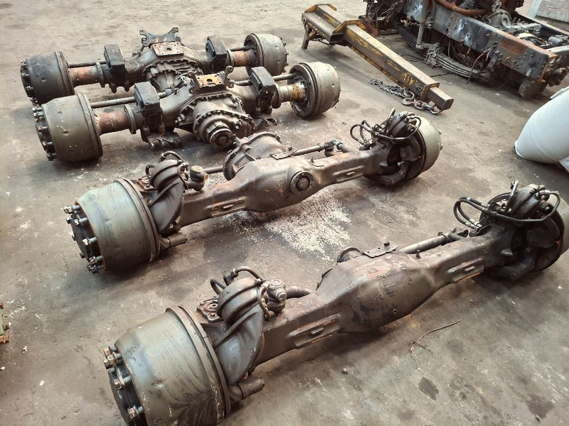 MAN KAT 8x8 complete AXLE SET - Ašis ir dalys: foto 1 MAN KAT 8x8 complete AXLE SET - Ašis ir dalys: foto 1