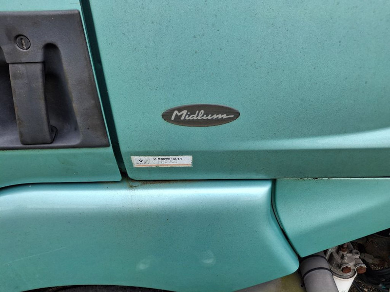 Renault MIDLUM 150-08/B - Furgonas sunkvežimis: foto 4 Renault MIDLUM 150-08/B - Furgonas sunkvežimis: foto 4