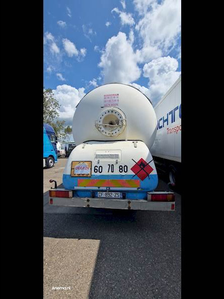 Renault PREMIUM 270 GAS / LPG - Autocisterna: foto 5 Renault PREMIUM 270 GAS / LPG - Autocisterna: foto 5