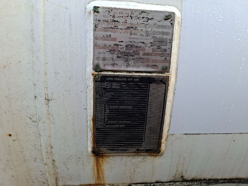 Renault PREMIUM 270 GAS / LPG - Autocisterna: foto 2 Renault PREMIUM 270 GAS / LPG - Autocisterna: foto 2