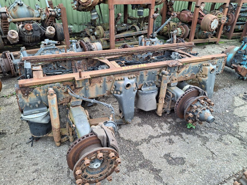 Scania R 144 LB 530 - Ašis ir dalys: foto 1 Scania R 144 LB 530 - Ašis ir dalys: foto 1