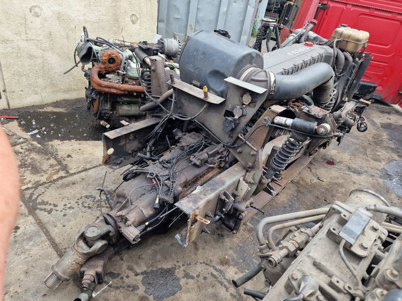 Volvo D12C380 - Variklis: foto 3 Volvo D12C380 - Variklis: foto 3