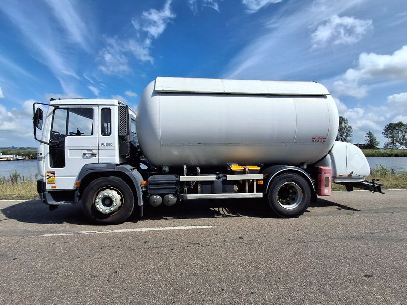 Volvo FL 250 GAS / LPG - Autocisterna: foto 4 Volvo FL 250 GAS / LPG - Autocisterna: foto 4