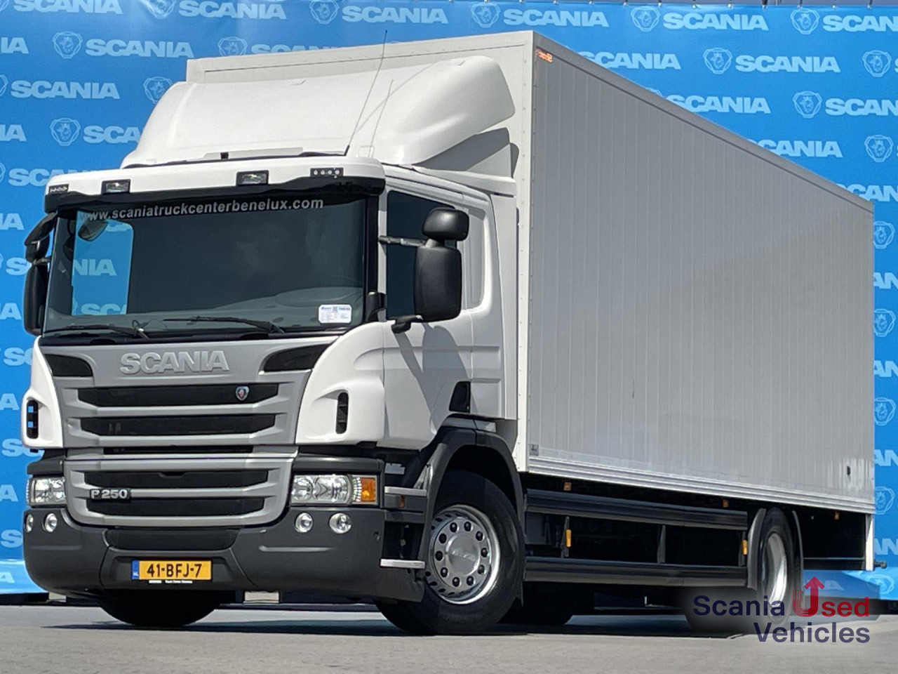 SCANIA P 250 DB4x2MNB SIDE DOORS FULL AIR 250X246X250CM - Furgonas sunkvežimis: foto 1 SCANIA P 250 DB4x2MNB SIDE DOORS FULL AIR 250X246X250CM - Furgonas sunkvežimis: foto 1