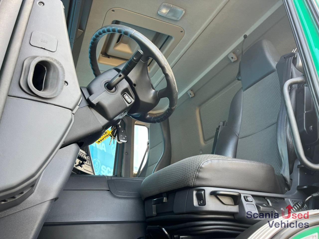 SCANIA P 320 DB6x2*4MNB RETARDER FULL AIR 8T TAIL LIFT 2T - Furgonas sunkvežimis: foto 3 SCANIA P 320 DB6x2*4MNB RETARDER FULL AIR 8T TAIL LIFT 2T - Furgonas sunkvežimis: foto 3