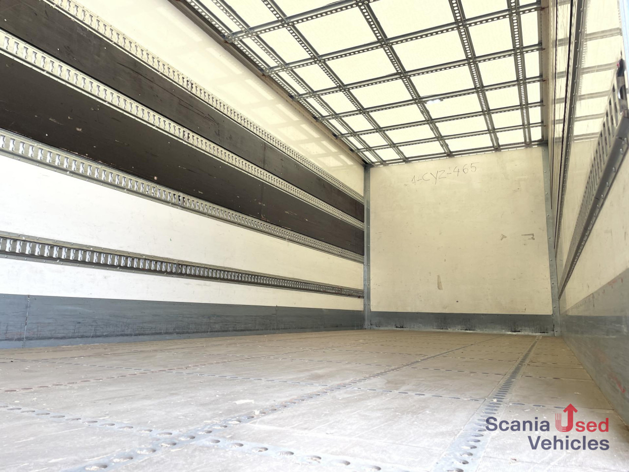 SCANIA P 320 DB6x2*4MNB RETARDER FULL AIR 8T TAIL LIFT AC - Furgonas sunkvežimis: foto 2 SCANIA P 320 DB6x2*4MNB RETARDER FULL AIR 8T TAIL LIFT AC - Furgonas sunkvežimis: foto 2