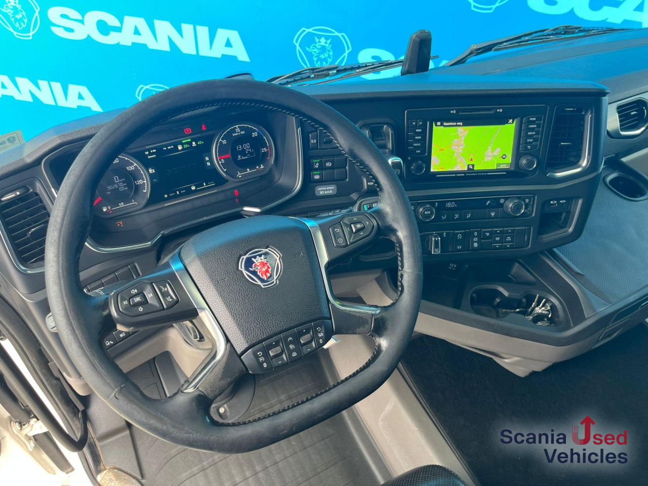 SCANIA R 500 B6x2NB HOOKLIFT 20T RETARDER FULL-AIR 9T - Važiuoklės sunkvežimis: foto 5 SCANIA R 500 B6x2NB HOOKLIFT 20T RETARDER FULL-AIR 9T - Važiuoklės sunkvežimis: foto 5