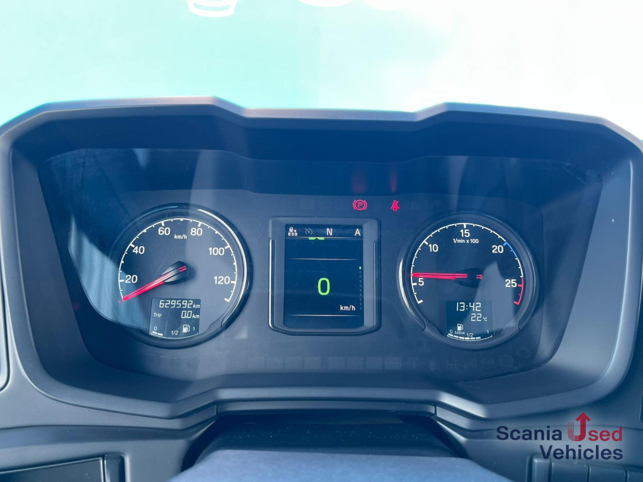 SCANIA R 450 A4x2NA RETARDER DIFF-L P-AIRCO PTOV - Vilkikas: foto 5 SCANIA R 450 A4x2NA RETARDER DIFF-L P-AIRCO PTOV - Vilkikas: foto 5