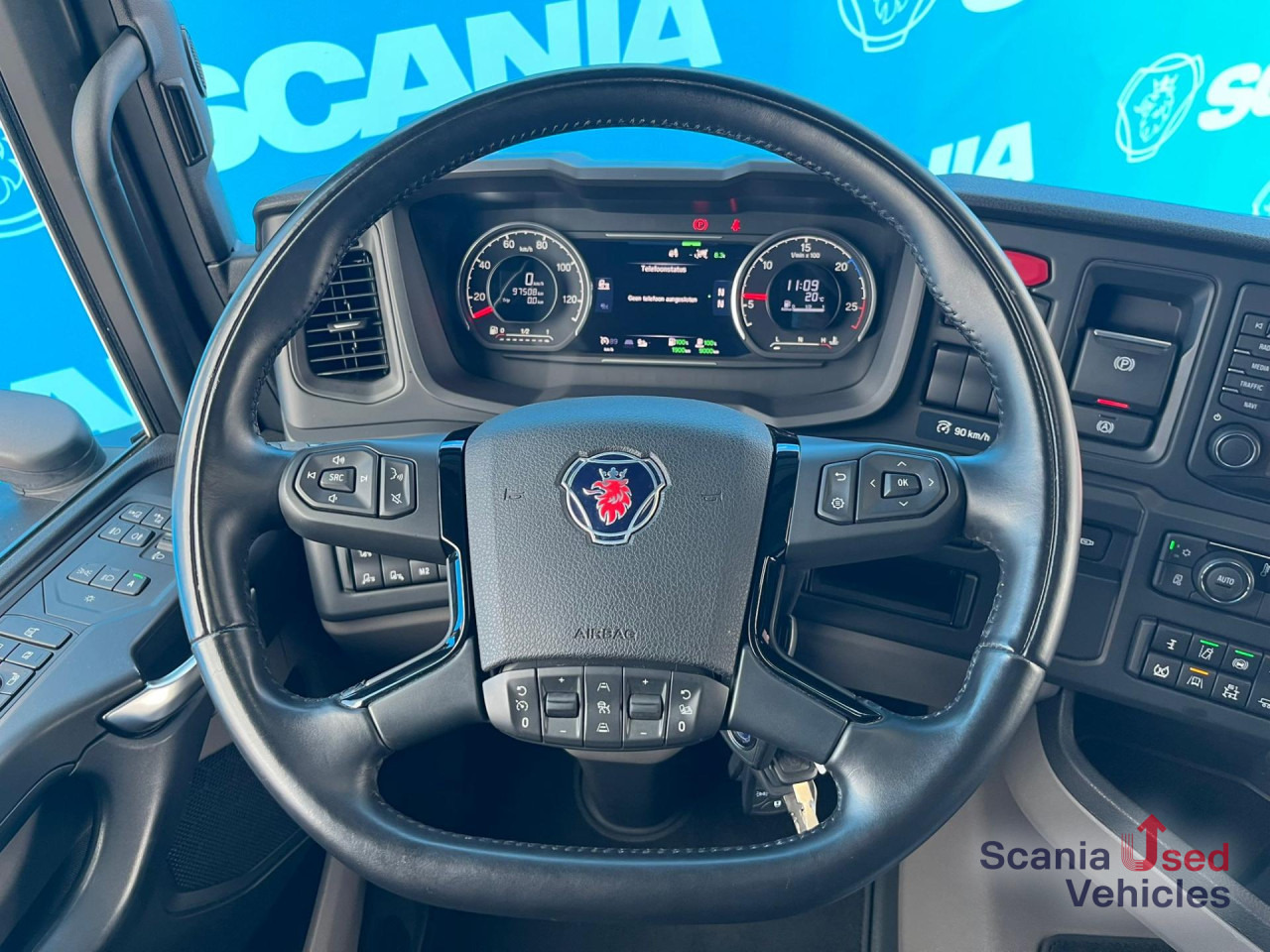 SCANIA R 450 A4x2NB DIFF-L RETARDER PARK AIRCO FULL AIR 8 - Vilkikas: foto 3 SCANIA R 450 A4x2NB DIFF-L RETARDER PARK AIRCO FULL AIR 8 - Vilkikas: foto 3