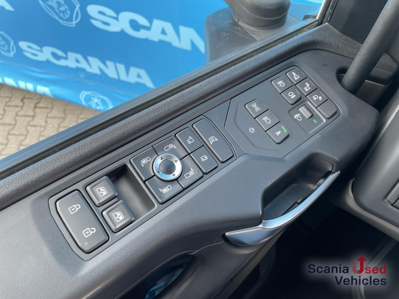 SCANIA R 450 A4x2NB RETARDER DIFF-L FULL AIR 8T ACC - Vilkikas: foto 5 SCANIA R 450 A4x2NB RETARDER DIFF-L FULL AIR 8T ACC - Vilkikas: foto 5