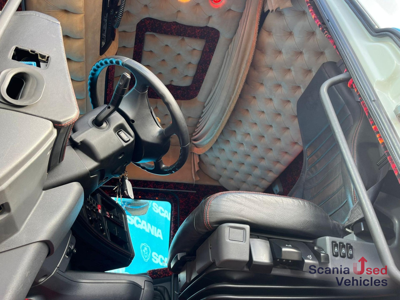 SCANIA R 480 LA6x2/4MLB RETARDER DIFF-L MEGA VOLUME - Vilkikas: foto 4 SCANIA R 480 LA6x2/4MLB RETARDER DIFF-L MEGA VOLUME - Vilkikas: foto 4