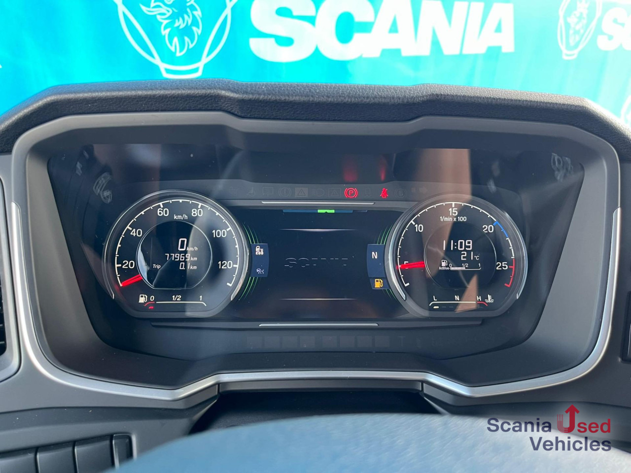 SCANIA S 500 A4x2NB RETARDER DIFF-L FULL AIR VECTO3 - Vilkikas: foto 5 SCANIA S 500 A4x2NB RETARDER DIFF-L FULL AIR VECTO3 - Vilkikas: foto 5