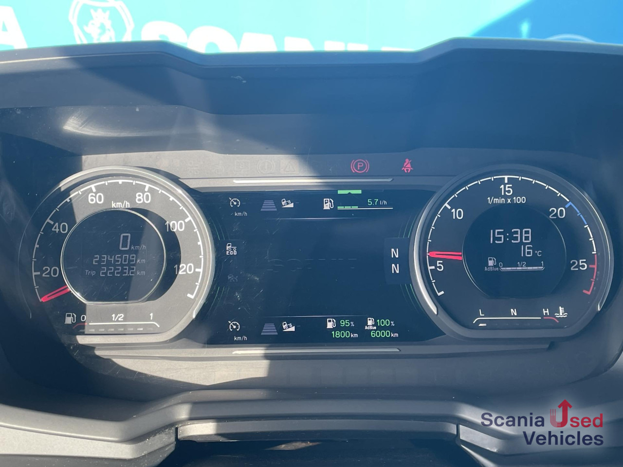 SCANIA S 500 A4x2NB RETARDER FULL AIR P-AIRCO PTO ACC - Vilkikas: foto 5 SCANIA S 500 A4x2NB RETARDER FULL AIR P-AIRCO PTO ACC - Vilkikas: foto 5