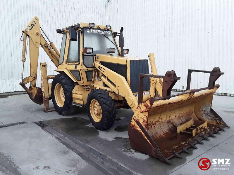 Caterpillar 428 - Ekskavatorius-krautuvas: foto 1 Caterpillar 428 - Ekskavatorius-krautuvas: foto 1