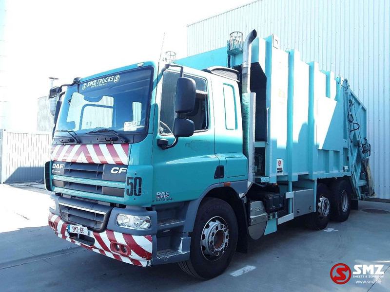 DAF 75 CF 310 VdK pusher 2000 +2x lift 4x on stocl - Šiukšliavežis: foto 3 DAF 75 CF 310 VdK pusher 2000 +2x lift 4x on stocl - Šiukšliavežis: foto 3