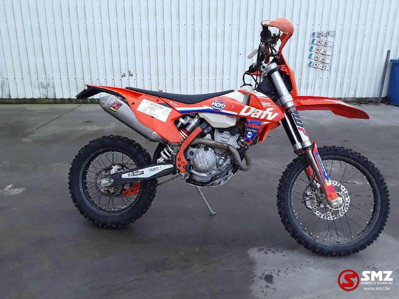 KTM KTM 250 - Motociklas: foto 4 KTM KTM 250 - Motociklas: foto 4
