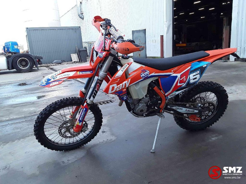 KTM KTM 250 - Motociklas: foto 5 KTM KTM 250 - Motociklas: foto 5