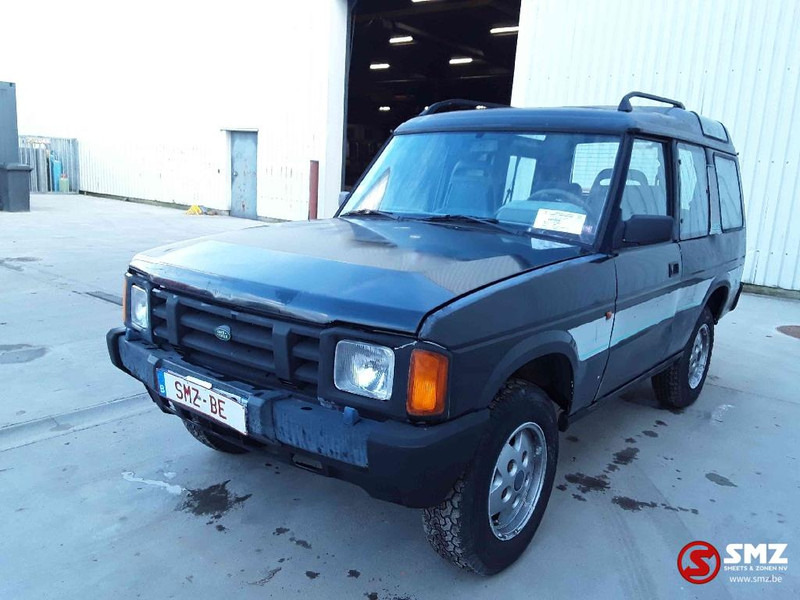 Land Rover Defender - Lengvasis automobilis: foto 3 Land Rover Defender - Lengvasis automobilis: foto 3