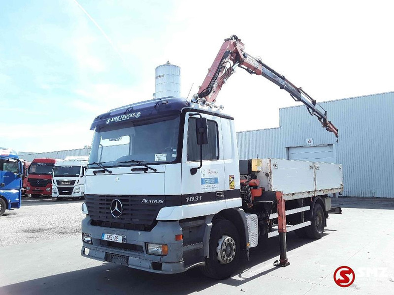 Mercedes-Benz Actros 1831 Atlas Ak140.1A4+remote lames steel 165000km - Platforminis/ Bortinis sunkvežimis, Sunkvežimis su kranu: foto 3 Mercedes-Benz Actros 1831 Atlas Ak140.1A4+remote lames steel 165000km - Platforminis/ Bortinis sunkvežimis, Sunkvežimis su kranu: foto 3