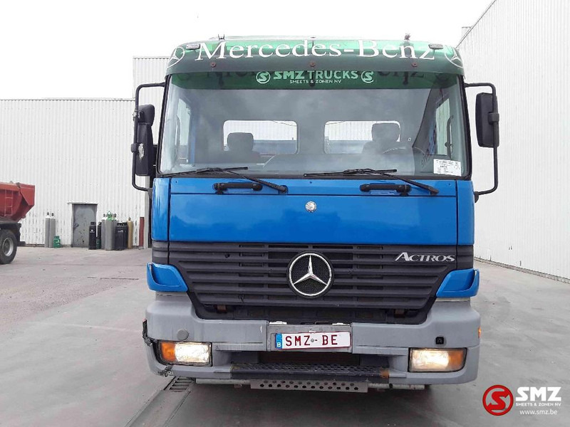 Mercedes-Benz Actros 1835 - Konteineris-vežimus/ Sukeisti kūną sunkvežimis, Sunkvežimis su kranu: foto 2 Mercedes-Benz Actros 1835 - Konteineris-vežimus/ Sukeisti kūną sunkvežimis, Sunkvežimis su kranu: foto 2