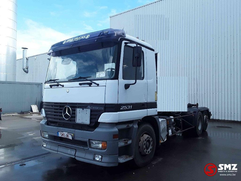 Mercedes-Benz Actros 2531 francais - Važiuoklės sunkvežimis: foto 3 Mercedes-Benz Actros 2531 francais - Važiuoklės sunkvežimis: foto 3