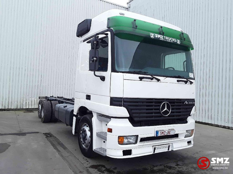 Mercedes-Benz Actros 2535 - Važiuoklės sunkvežimis: foto 1 Mercedes-Benz Actros 2535 - Važiuoklės sunkvežimis: foto 1