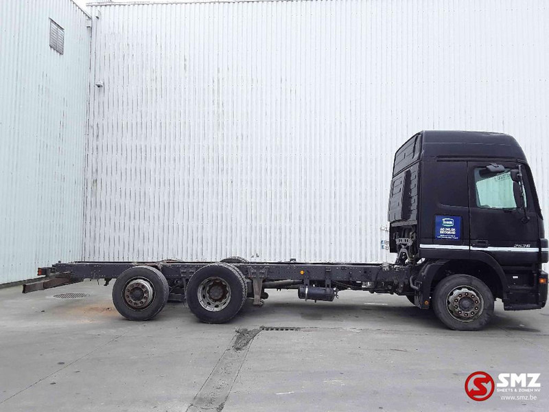 Mercedes-Benz Actros 2536 - Važiuoklės sunkvežimis: foto 4 Mercedes-Benz Actros 2536 - Važiuoklės sunkvežimis: foto 4