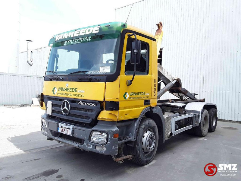 Mercedes-Benz Actros 2636 6x4 lames steel 3x - Konteineris-vežimus/ Sukeisti kūną sunkvežimis: foto 3 Mercedes-Benz Actros 2636 6x4 lames steel 3x - Konteineris-vežimus/ Sukeisti kūną sunkvežimis: foto 3