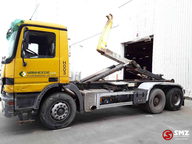 Mercedes-Benz Actros 2636 6x4 lames steel 3x - Konteineris-vežimus/ Sukeisti kūną sunkvežimis: foto 5 Mercedes-Benz Actros 2636 6x4 lames steel 3x - Konteineris-vežimus/ Sukeisti kūną sunkvežimis: foto 5