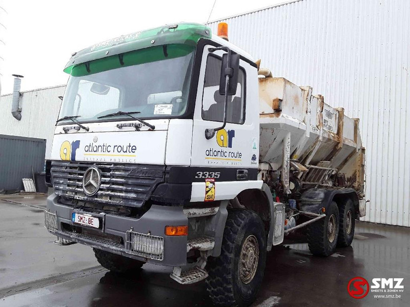 Mercedes-Benz Actros 3335 6x6 88000km manual - Betono siurblys: foto 3 Mercedes-Benz Actros 3335 6x6 88000km manual - Betono siurblys: foto 3