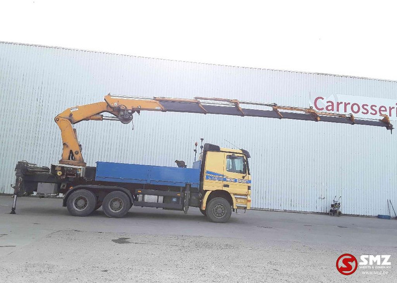 Mercedes-Benz Actros 3340 6x6 Effer 680 6s ext/remote 338'km - Platforminis/ Bortinis sunkvežimis, Sunkvežimis su kranu: foto 4 Mercedes-Benz Actros 3340 6x6 Effer 680 6s ext/remote 338'km - Platforminis/ Bortinis sunkvežimis, Sunkvežimis su kranu: foto 4