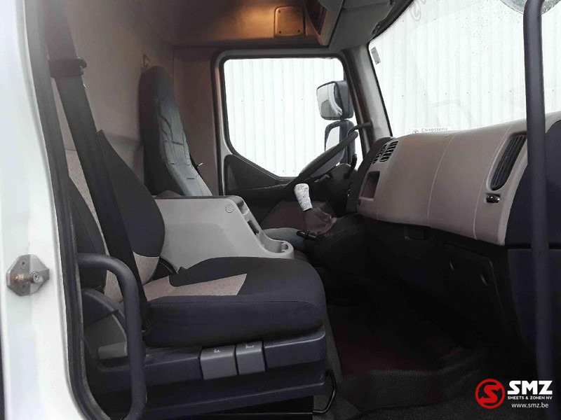 Interior photo 1: Furgonas sunkvežimis Renault Midlum 190 Dci