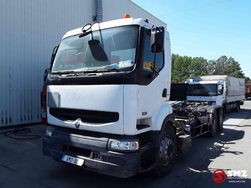 Renault Premium 420 - Važiuoklės sunkvežimis: foto 3 Renault Premium 420 - Važiuoklės sunkvežimis: foto 3