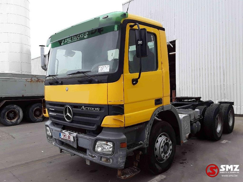 Mercedes-Benz Actros 2636 6x4 steel lames EPS - Vilkikas: foto 3 Mercedes-Benz Actros 2636 6x4 steel lames EPS - Vilkikas: foto 3