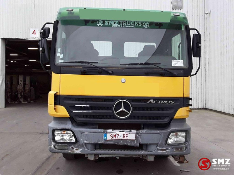 Mercedes-Benz Actros 2636 6x4 steel lames EPS - Vilkikas: foto 2 Mercedes-Benz Actros 2636 6x4 steel lames EPS - Vilkikas: foto 2