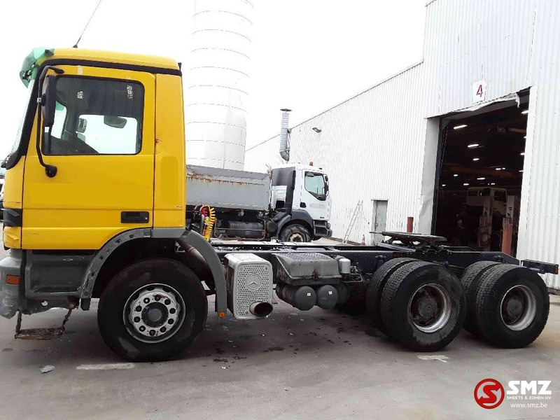 Mercedes-Benz Actros 2636 6x4 steel lames EPS - Vilkikas: foto 5 Mercedes-Benz Actros 2636 6x4 steel lames EPS - Vilkikas: foto 5