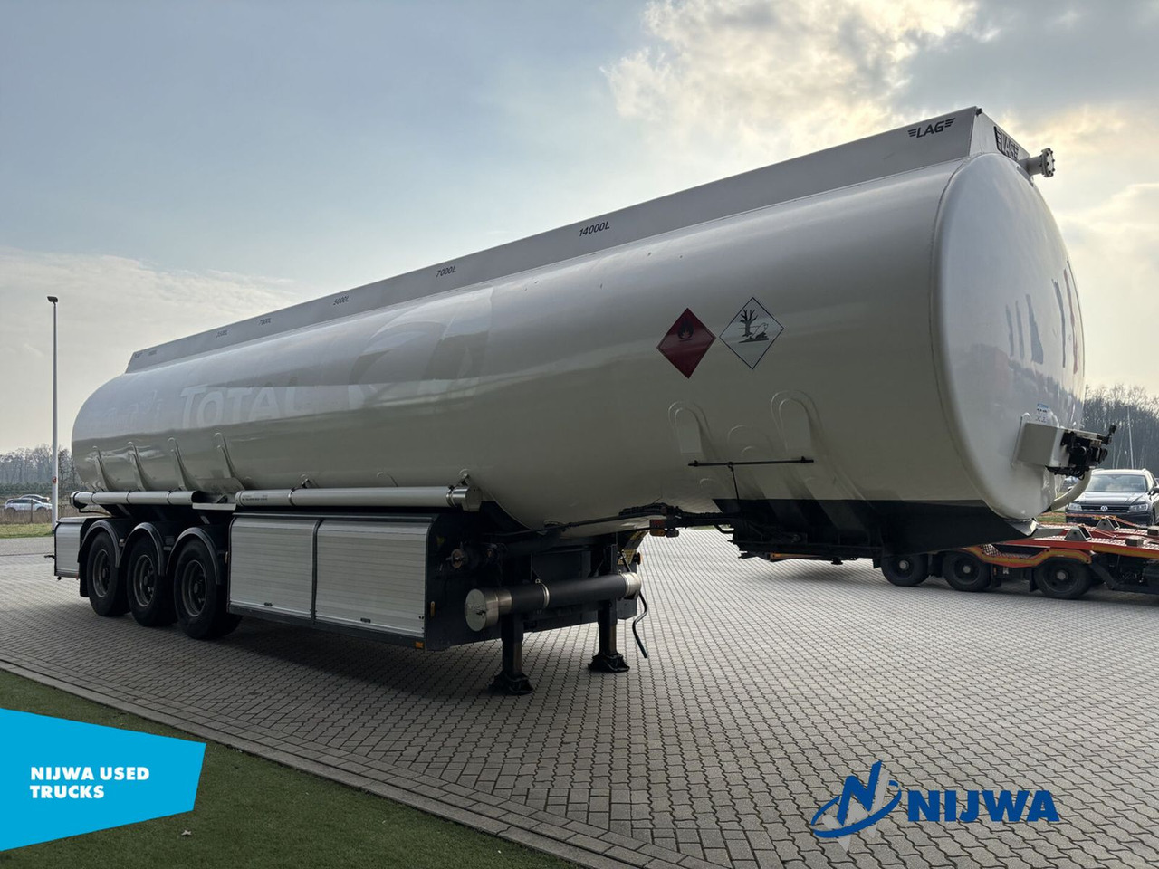 Lag O-3-43 Valid ADR + 47.500 L - Puspriekabė cisterna: foto 2 Lag O-3-43 Valid ADR + 47.500 L - Puspriekabė cisterna: foto 2