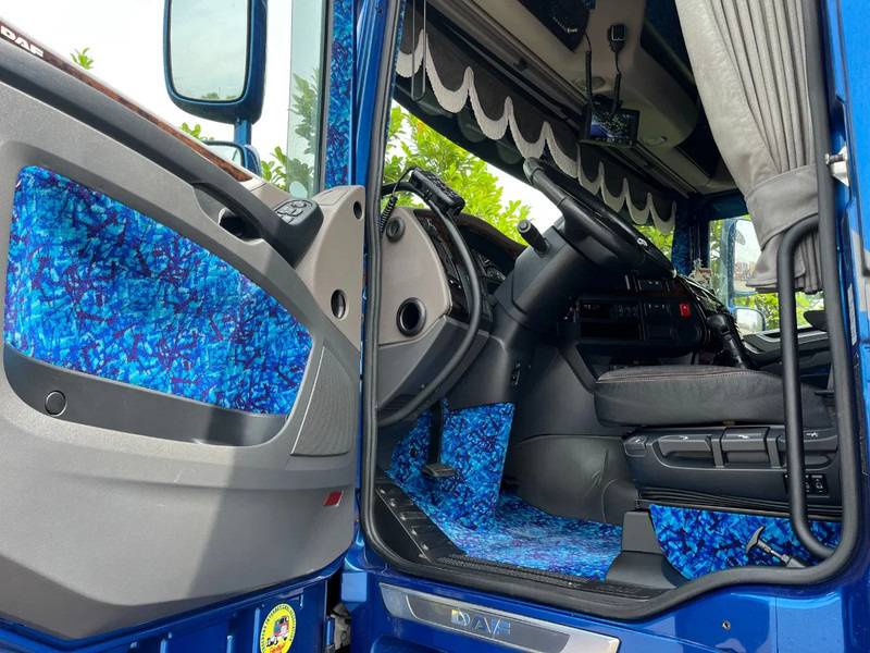 Vilkikas DAF XF 480 FT Euro6 Intarder Manual Showtruck: foto 6 Vilkikas DAF XF 480 FT Euro6 Intarder Manual Showtruck: foto 6