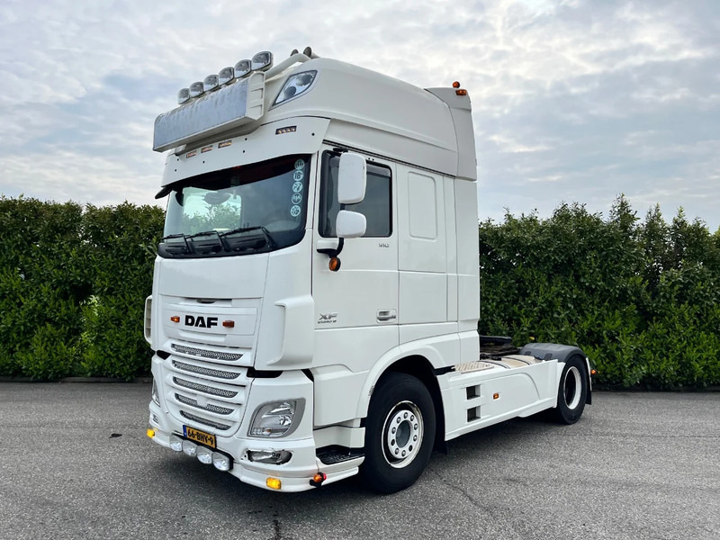 DAF XF 510 FT Euro6 Manual Special Interior - Vilkikas: foto 2 DAF XF 510 FT Euro6 Manual Special Interior - Vilkikas: foto 2