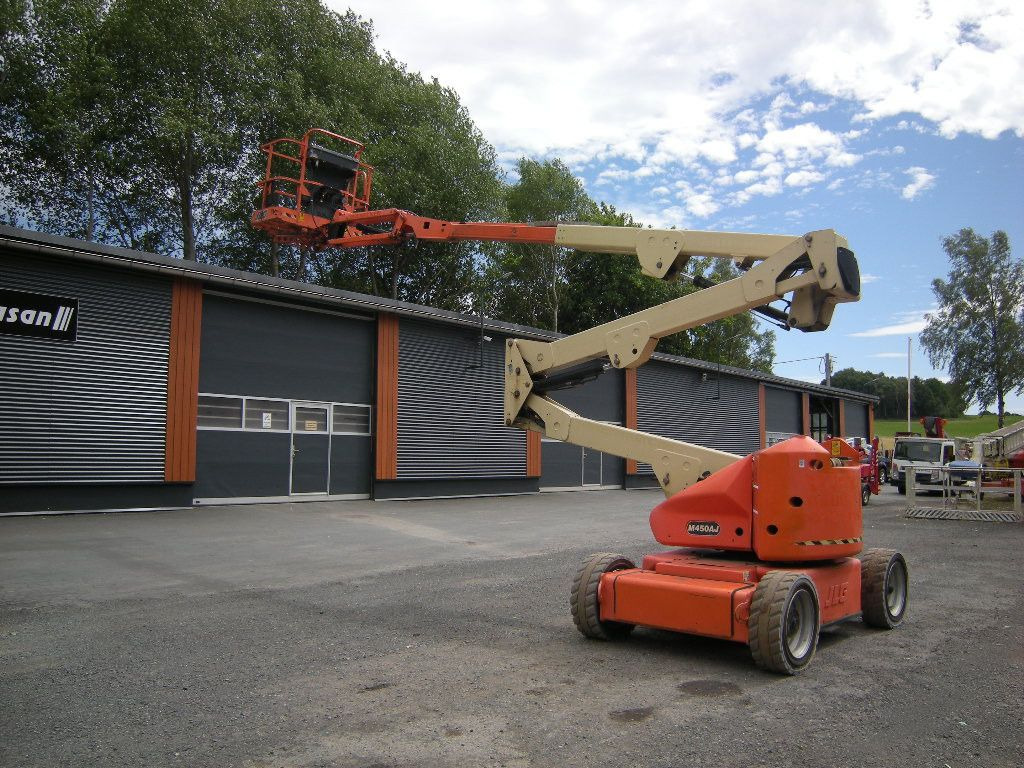 JLG M450 AJ Gelenkteleskoparbeitsbühne 16 m - Autobokštelio: foto 2 JLG M450 AJ Gelenkteleskoparbeitsbühne 16 m - Autobokštelio: foto 2