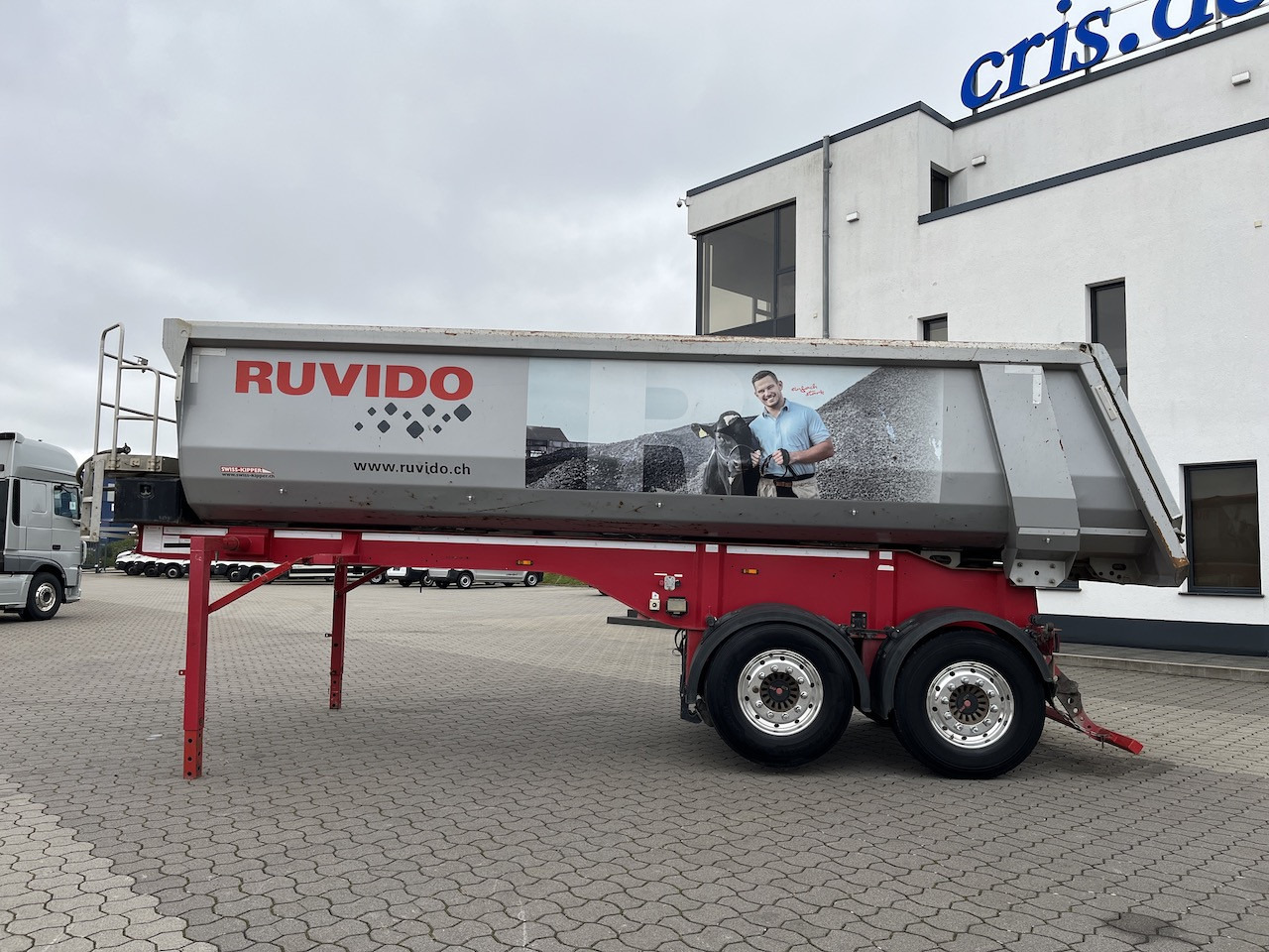 Langendorf SKS-HS 18/29 Kippauflieger Stahlmulde Liftachse - Savivartis puspriekabė: foto 5 Langendorf SKS-HS 18/29 Kippauflieger Stahlmulde Liftachse - Savivartis puspriekabė: foto 5