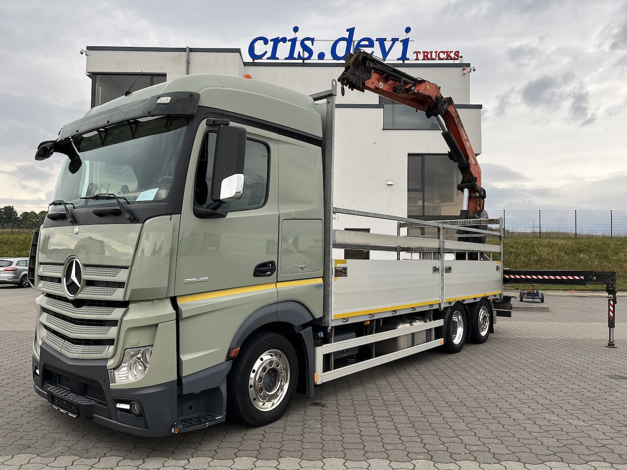 Mercedes-Benz Actros 2545 6x2 Atlas 265-A6 Lenk- Liftachse - Sunkvežimis su kranu, Platforminis/ Bortinis sunkvežimis: foto 1 Mercedes-Benz Actros 2545 6x2 Atlas 265-A6 Lenk- Liftachse - Sunkvežimis su kranu, Platforminis/ Bortinis sunkvežimis: foto 1